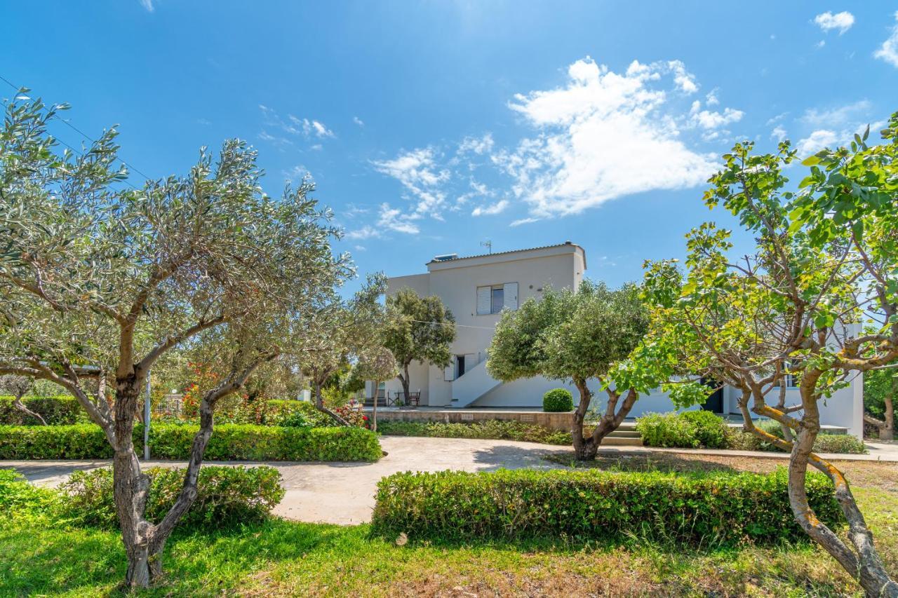 Legrena Beach House Szúnio Kültér fotó